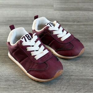 H&M boys maroon sneakers